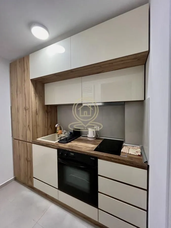 Rent, three bedroom apartment, 90m², Medijana, Niš