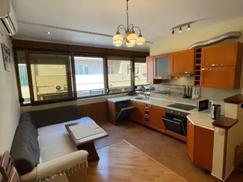 Rent, two bedroom apartment, 79m², Centar, Tivat