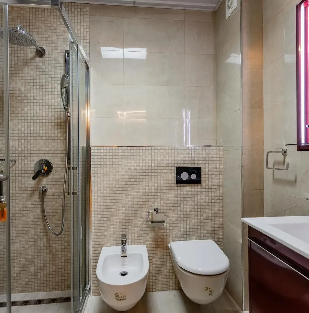 Rent, two bedroom apartment, 96m², Pržno, Budva