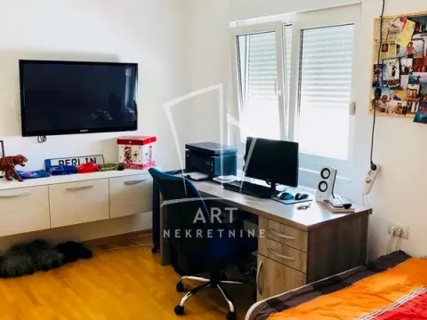 Prodaja, četvorosoban stan, 124m², Uciteljsko Naselje, Zvezdara Sve Podlokacije - image 10