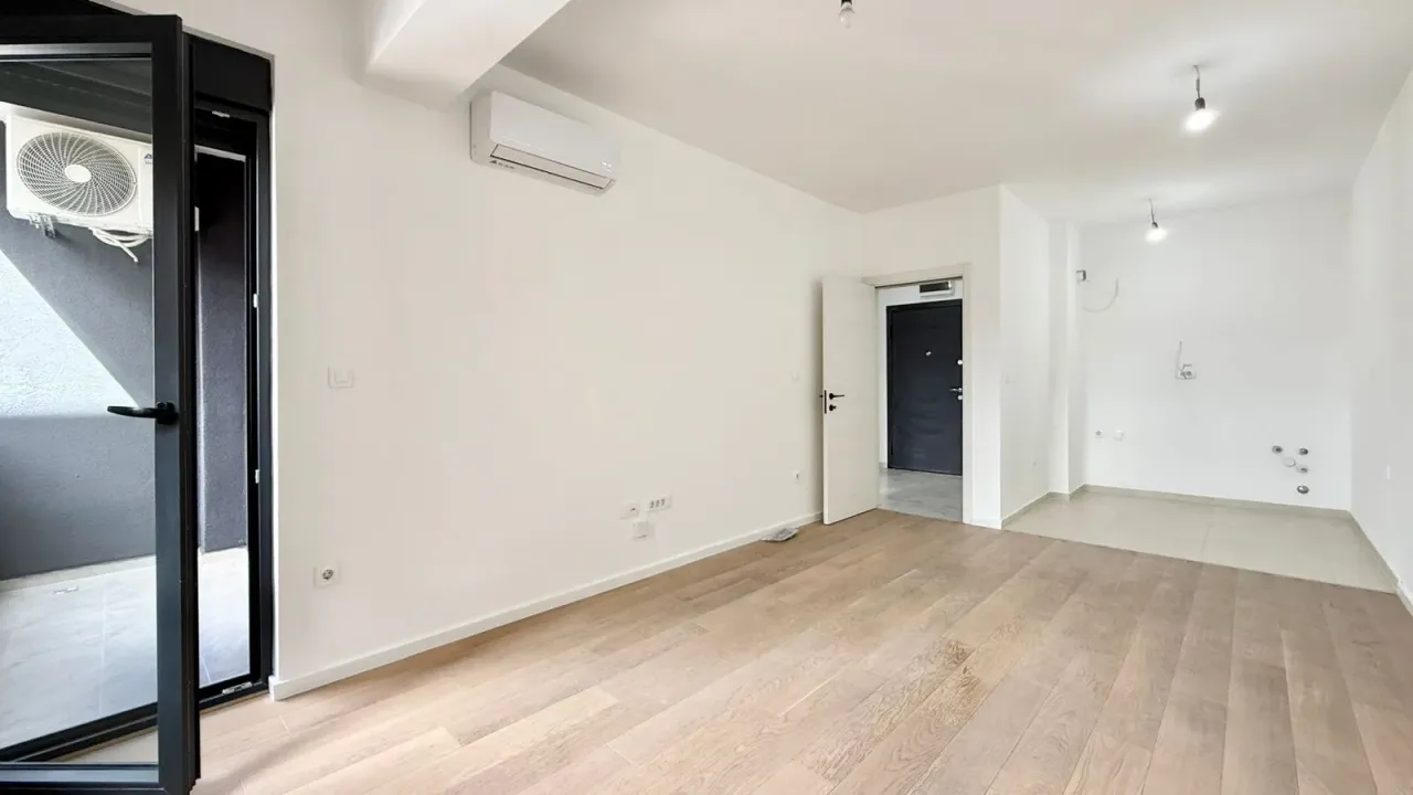 Sale, one bedroom apartment, 43m², Stari Aerodrom, Podgorica