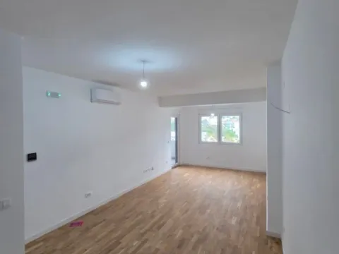 Sale, two bedroom apartment, 69m², Centar, Bar - image 11