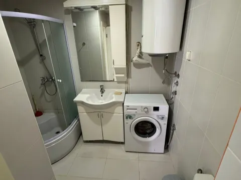 Rent, one bedroom apartment, 38m², Budva okolina, Budva - image 10