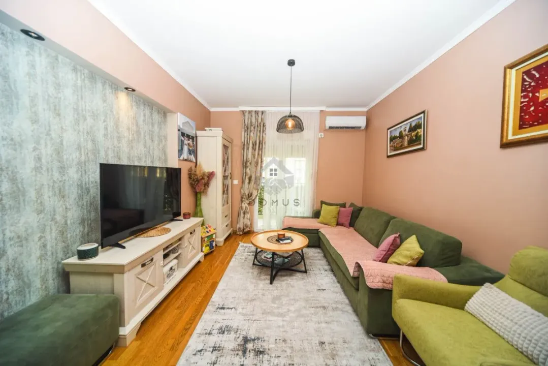 Sale, two bedroom apartment, 68m², Stari Aerodrom, Podgorica