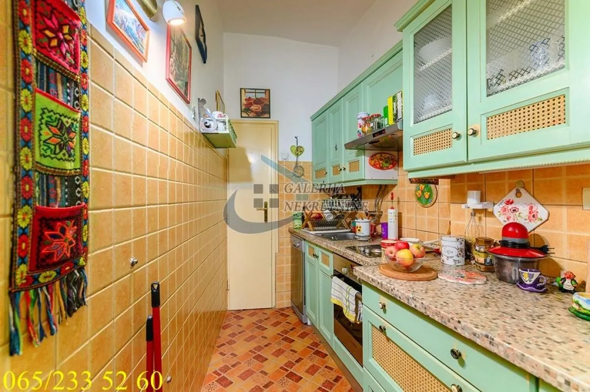 Prodaja, trosoban stan, 85m², Slavija, Vračar Sve Podlokacije