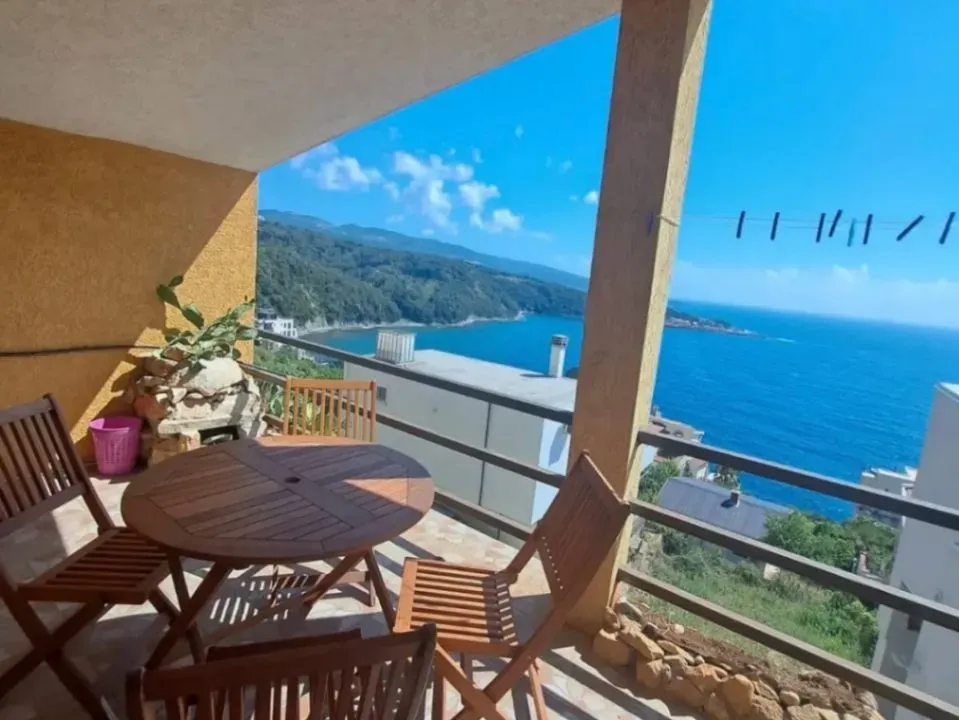 Prodaja, kuća, 202m², Bar, Crna Gora