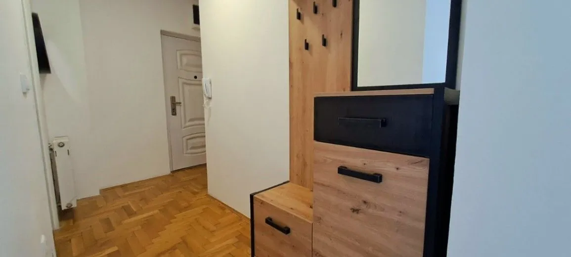 Prodaja, dvosoban stan, 56m², Rotkvarija, Novi Sad Sve Podlokacije