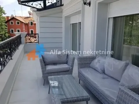 Izdavanje, stan, 215m², Senjak, Beograd - image 10