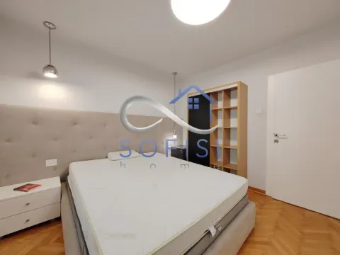 Izdavanje, četvorosoban stan, 100m², Stari grad, Novi Sad - image 17