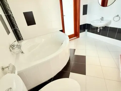 Rent, office space, 64m², Čukarica, Beograd - image 11