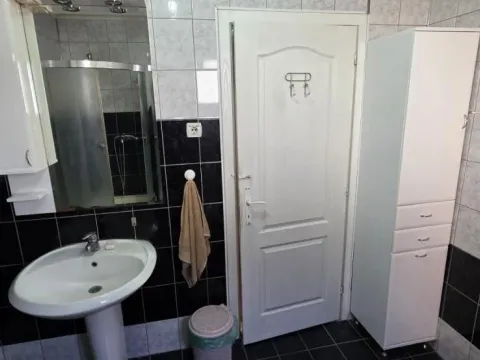 Sale, house, 152m², Novi Sad, Srbija - image 12