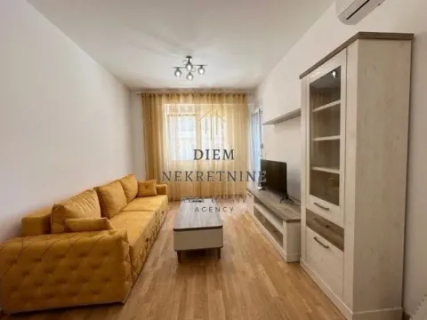 Prodaja, jednosoban stan, 43m², Zabjelo, Podgorica