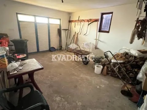 Prodaja, kuća, 209m², Arnajevo, Barajevo - image 13