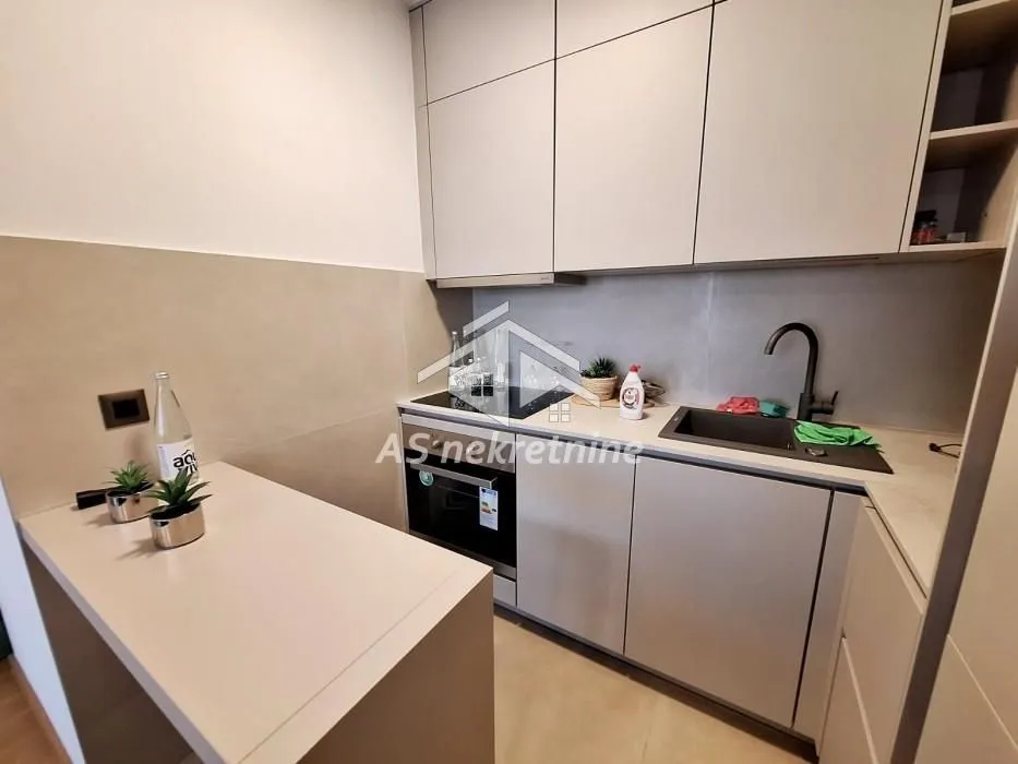 Rent, two bedroom apartment, 50m², Stari Grad, Beograd