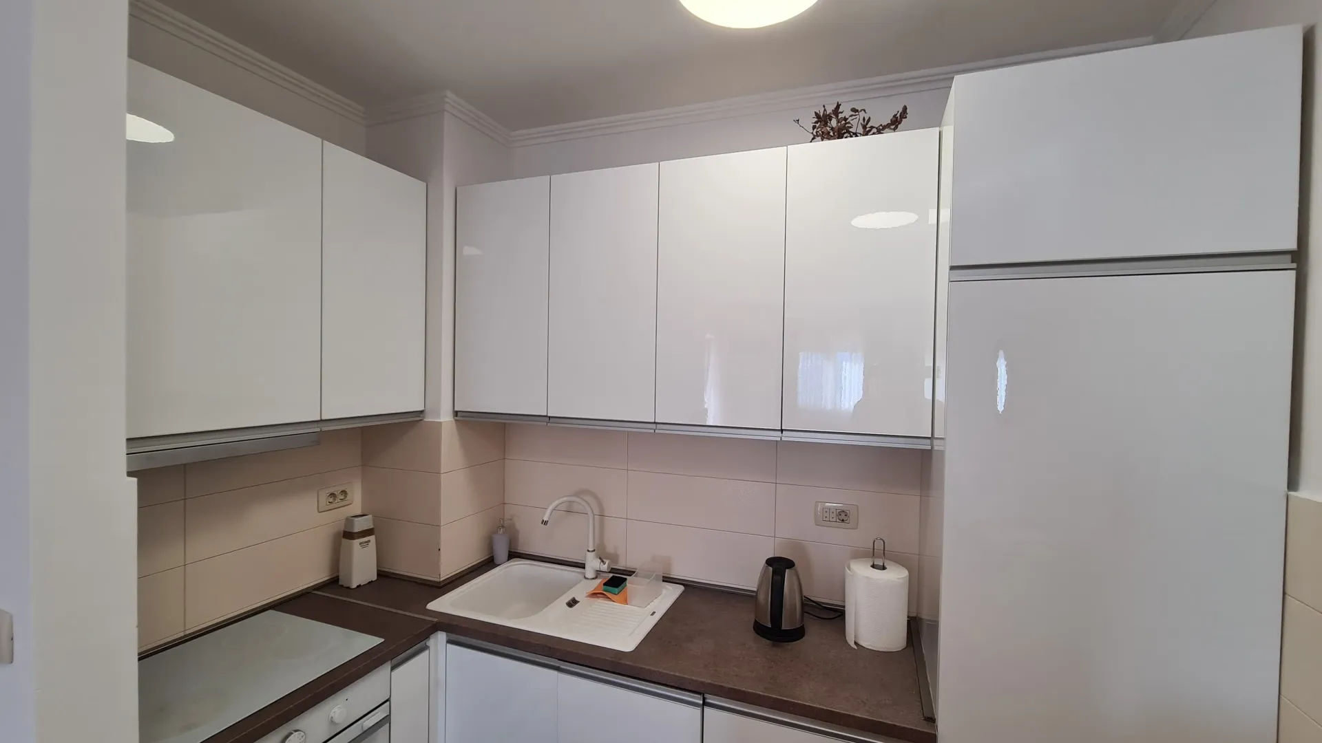 Izdavanje, jednosoban stan, 46m², City Kvart, Podgorica