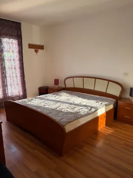 Rent, house, 106m², Zabjelo, Podgorica - image 8