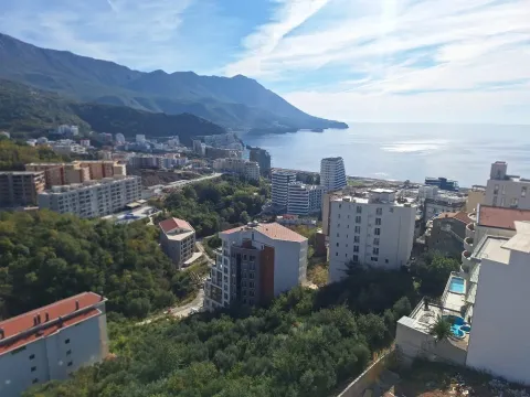 Sale, one bedroom apartment, 46m², Bečići, Budva - image 9