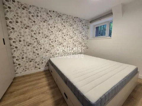 Rent, two bedroom apartment, 50m², Čukarica, Beograd - image 6
