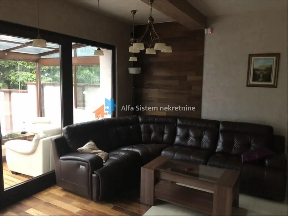 Izdavanje, kuća, 180m², Zvezdarska Šuma, Zvezdara Sve Podlokacije