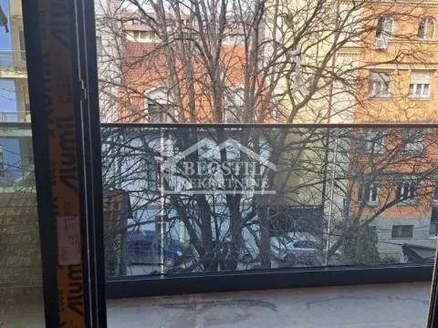 Sale, three bedroom apartment, 83m², Kalenić Pijaca, Vračar Sve Podlokacije - image 4