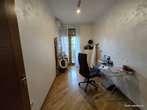 Prodaja, trosoban stan, 78m², Tašmajdan, Palilula Sve Podlokacije - image 11