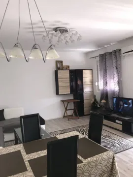 Rent, one bedroom apartment, 43m², Podmaine, Budva - image 5