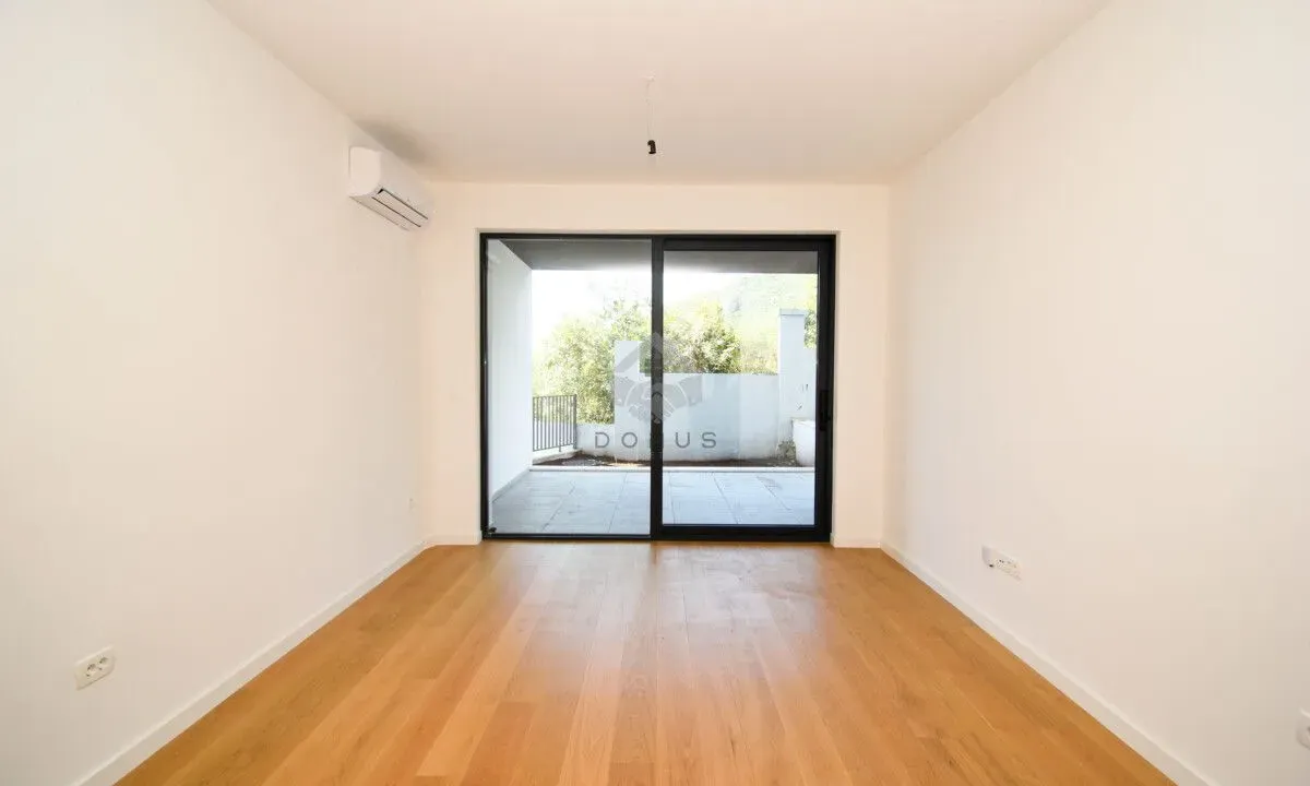 Sale, one bedroom apartment, 56m², Bečići, Budva