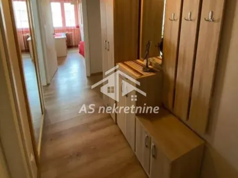 Rent, two bedroom apartment, 53m², Palilula Sve Podlokacije, Beograd - image 12