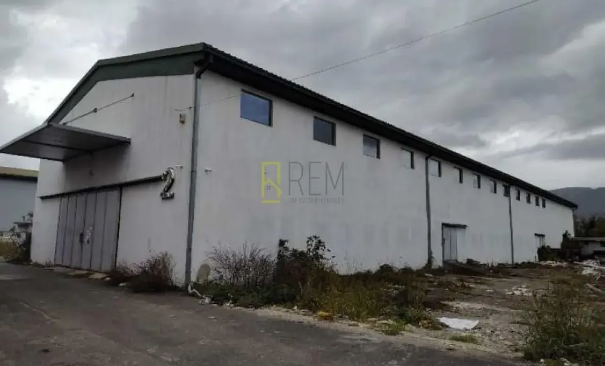 Sale, office space, 1000m², Spuž, Danilovgrad