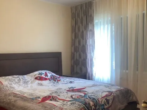 Izdavanje, kuća, 128m², Stari Aerodrom, Podgorica - image 10