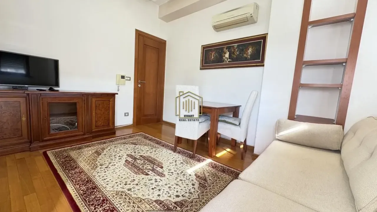 Izdavanje, jednosoban stan, 40m², Preko Morače, Podgorica