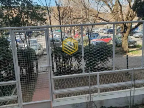 Izdavanje, poslovni prostor, 78m², Preko Morače, Podgorica - image 13