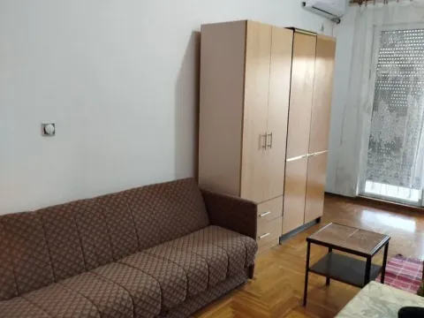 Prodaja, jednosoban stan, 33m², Novi Sad, Srbija - image 2