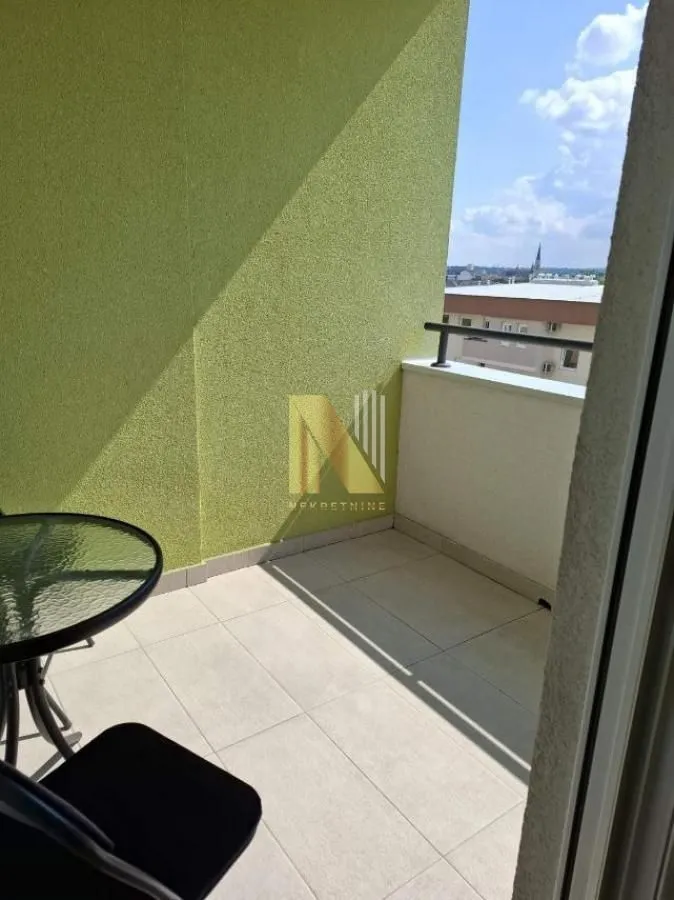 Izdavanje, jednosoban stan, 38m², Rotkvarija, Novi Sad Sve Podlokacije