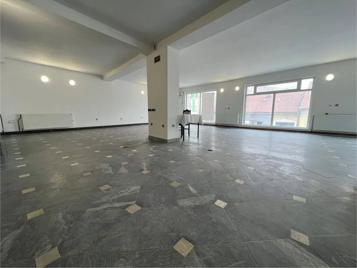 Rent, office space, 142m², Salajka, Novi Sad Sve Podlokacije