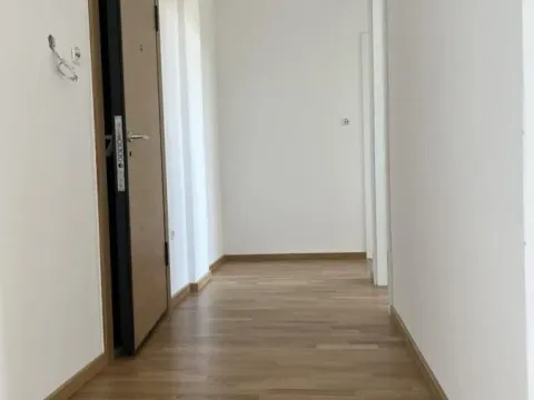 Prodaja, trosoban stan, 62m², Bulevar patrijarha Pavla, Novi Sad Sve Podlokacije - image 9