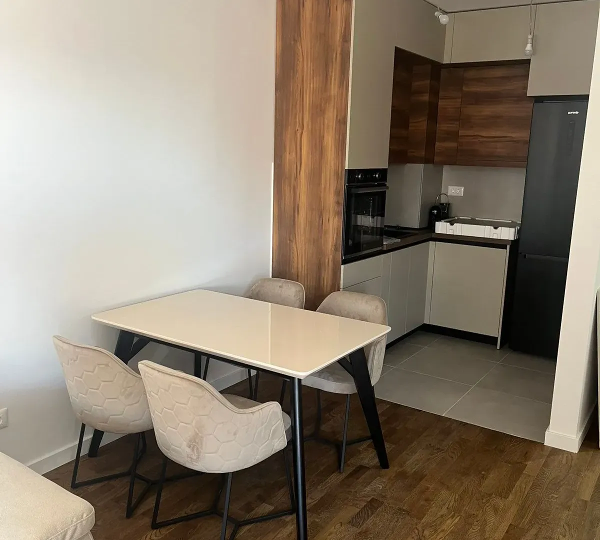 Rent, one bedroom apartment, 46m², Stari Aerodrom, Podgorica