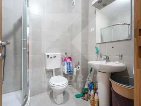 Sale, one bedroom apartment, 45m², Stari Aerodrom, Podgorica - image 7