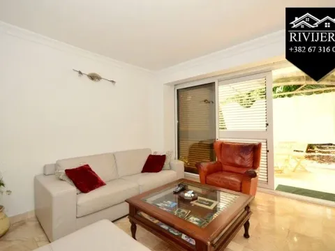 Sale, two bedroom apartment, 100m², Savina, Herceg Novi - image 12