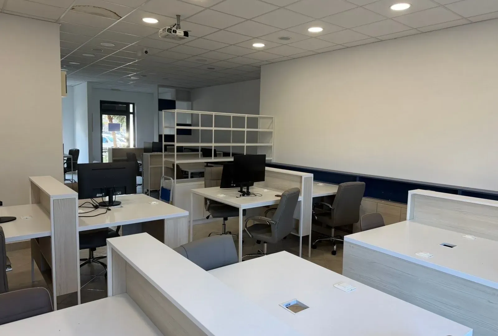 Rent, office space, 98m², Stari Aerodrom, Podgorica