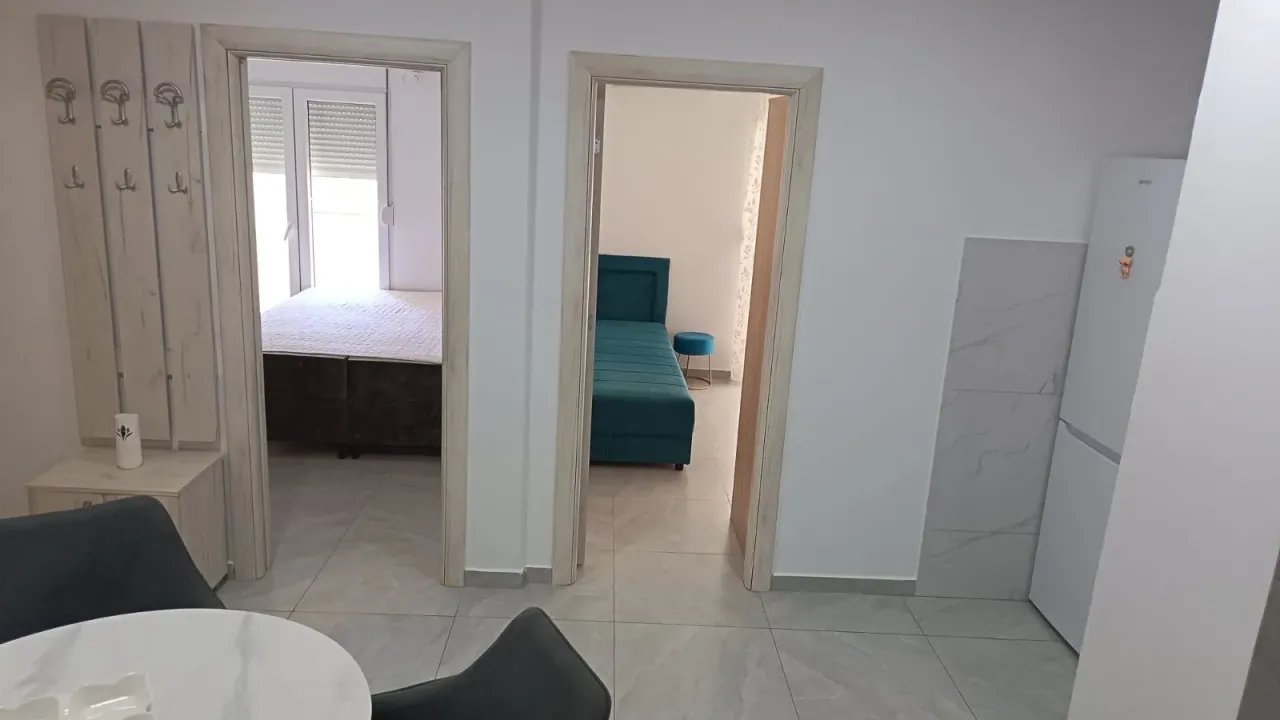 Rent, three bedroom apartment, 80m², Centar, Budva