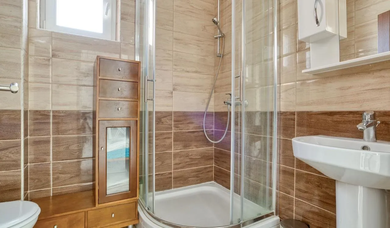 Sale, two bedroom apartment, 60m², Petrovac, Budva