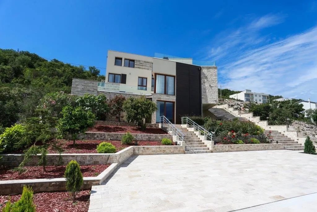 Prodaja, kuća, 600m², Tivat, Crna Gora
