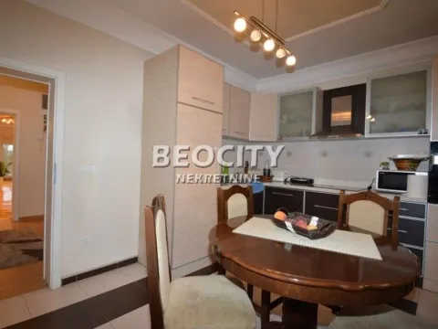 Prodaja, kuća, 450m², Vrčin, Grocka - image 18