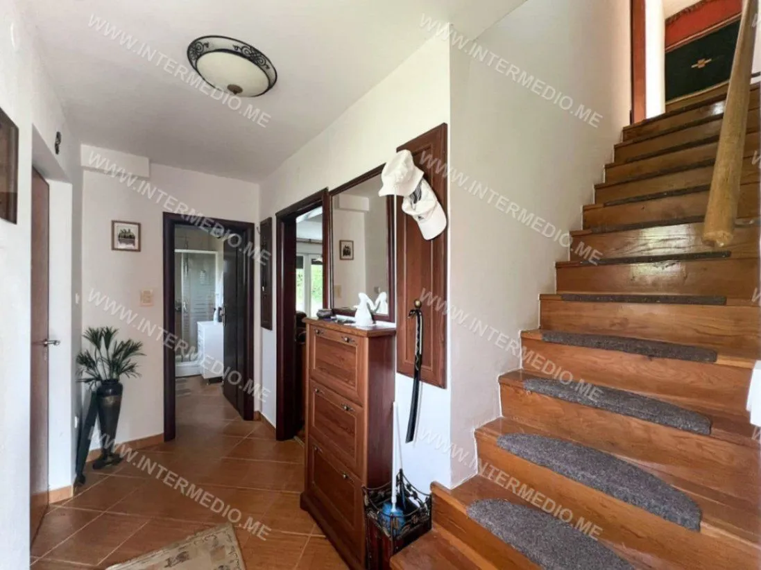 Prodaja, kuća, 150m², Igalo, Herceg Novi