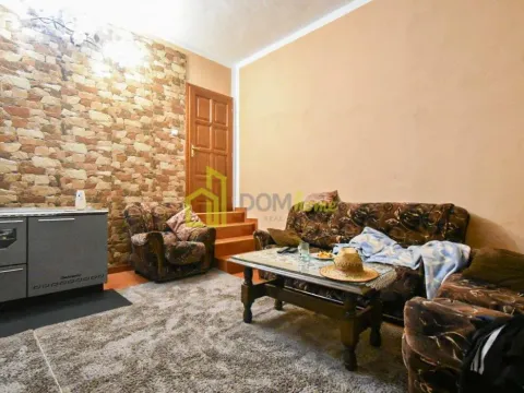 Izdavanje, kuća, 160m², Tuzi, Podgorica - image 12