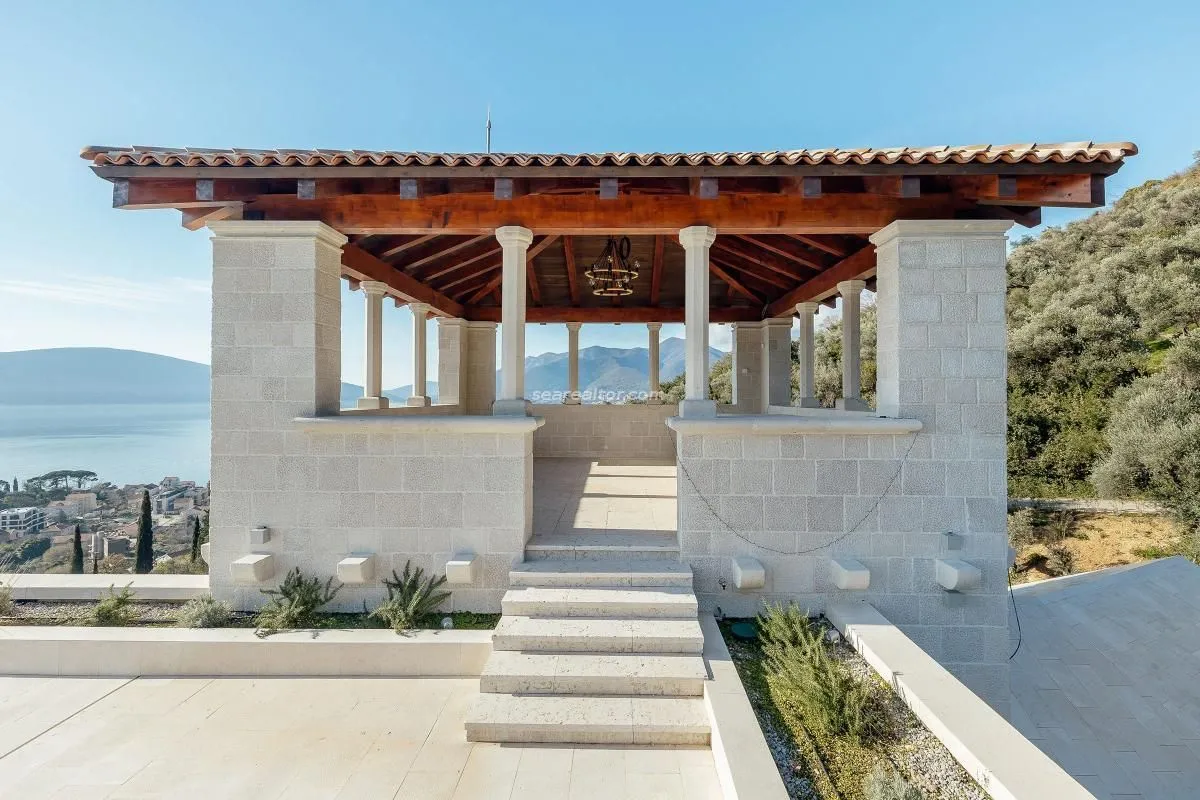 Prodaja, kuća, 1400m², Gornja Lastva, Tivat