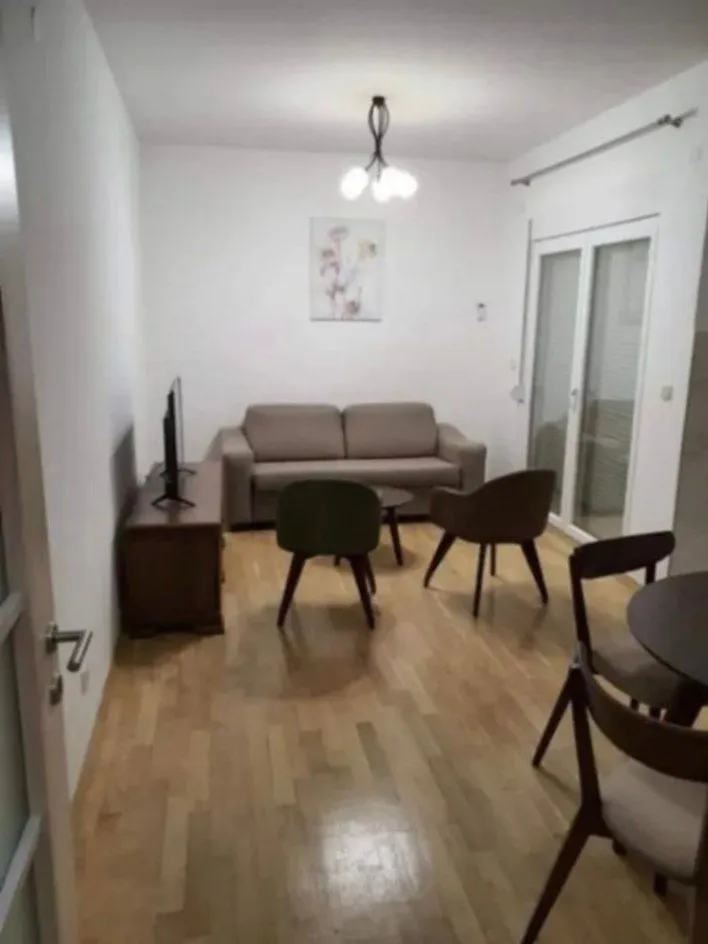 Rent, one bedroom apartment, 44m², Blok 6, Podgorica