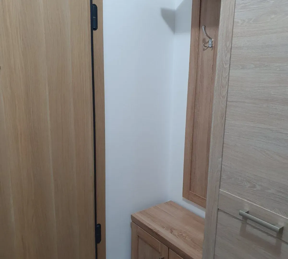 Izdavanje, garsonjera, 29m², Master Kvart, Podgorica