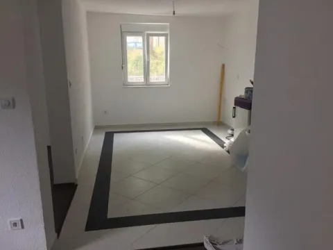 Sale, studio apartment, 48m², Risan, Kotor - image 5